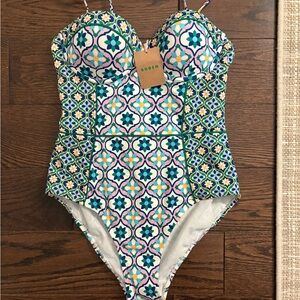 Boden swimsuit NEW 34B Rhodes Cup-Size bathing suit 1 piece Multi Floweret Tile